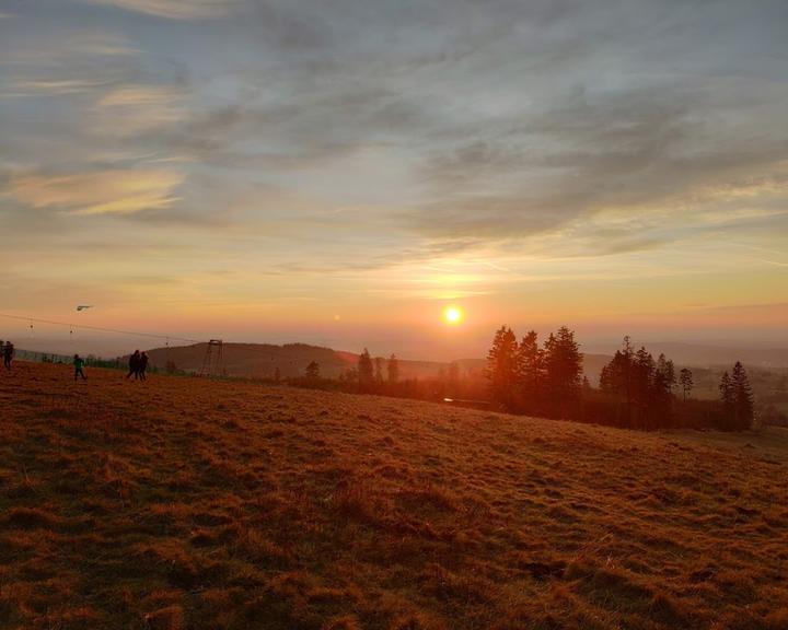 Zur Schonen Aussicht